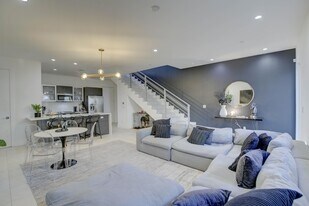 1045 NE 18th Ave in Fort Lauderdale, FL - Building Photo