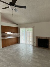 1564 E Drake Dr in Tempe, AZ - Building Photo - Building Photo