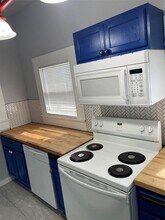 1708 19th St in Galveston, TX - Building Photo - Building Photo