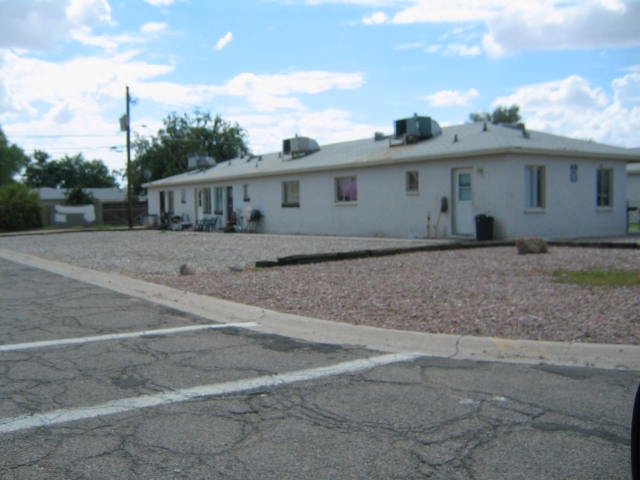 801 W Northern Ave in Coolidge, AZ - Building Photo