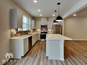 136 Royal Star Wy in Garner, NC - Building Photo - Building Photo