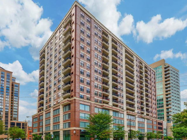 property at 451 W Huron St