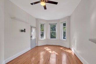 1905 S St NW, Unit 1905 S 2 in Washington, DC - Building Photo - Building Photo