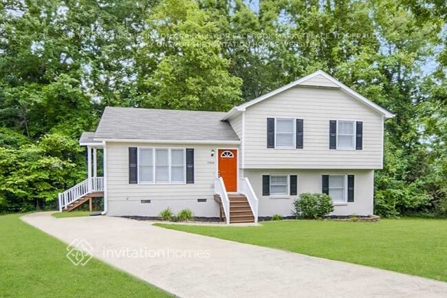 property at 2908 Buckthorne Ct