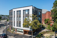 2451 Washington St in Roxbury, MA - Foto de edificio - Building Photo