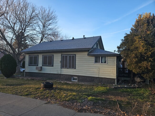 property at 844 Main St