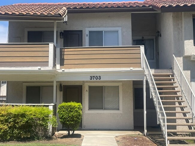 property at 3703 S Country Oaks Loop