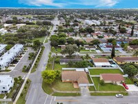 19102 NW 33rd Pl in Miami Gardens, FL - Building Photo - Building Photo