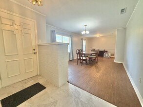 2700 Brentwood Dr in Tyler, TX - Building Photo - Building Photo