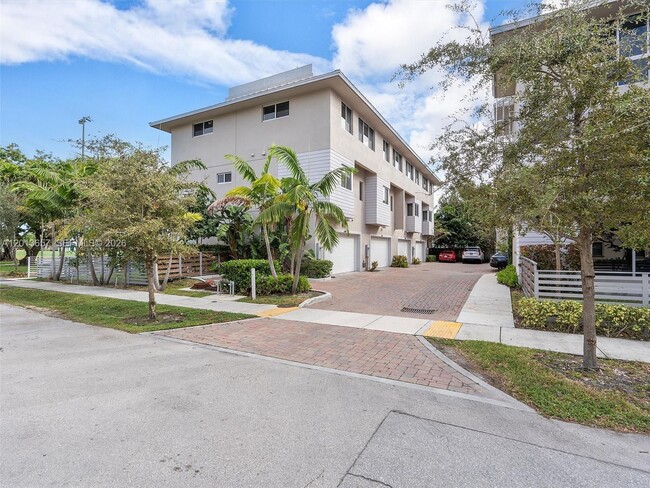 property at 632 NE 12th Ave