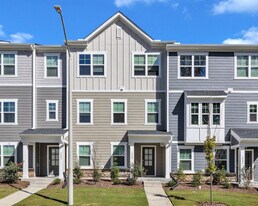 1723 Starlit Sky Ln in Cary, NC - Building Photo