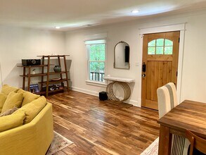 410 Thornton Ln in Fayetteville, GA - Building Photo - Building Photo