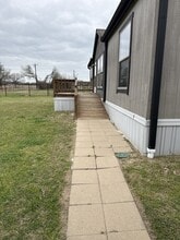 894 FM 1395 in Edgewood, TX - Building Photo - Building Photo