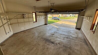 4679 Barrington Dr, Unit 4679 Barrington Drive in Springfield, IL - Building Photo - Building Photo