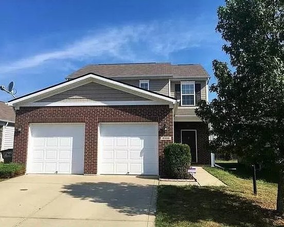 2322 Middle View Dr in Columbus, IN - Building Photo