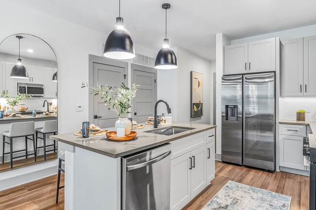 ELLISON COOL SPRINGS