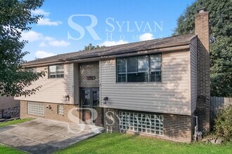 383 E James St in Munhall, PA - Building Photo - Building Photo