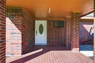 11507 Oak Valley Dr in Houston, TX - Foto de edificio - Building Photo