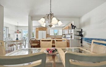 401 Sea Horse Rd in Brigantine, NJ - Building Photo - Building Photo