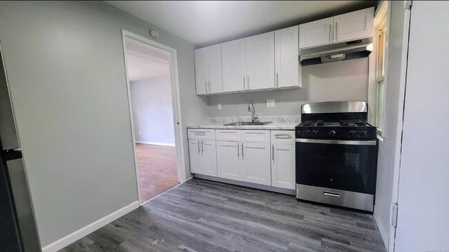 936 Wethersfield Ave in Hartford, CT - Building Photo - Building Photo