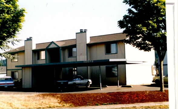 15509 Washington St in Sumner, WA - Building Photo - Building Photo