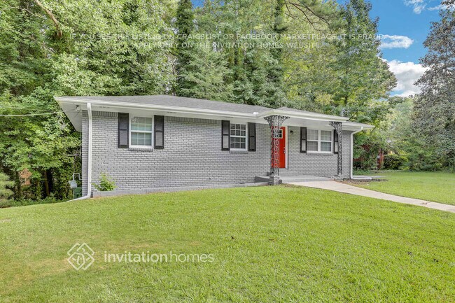 2349 Omaha Rd SW in Atlanta, GA - Building Photo - Building Photo