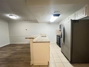 2800 Keller Springs Rd in Carrollton, TX - Building Photo - Building Photo