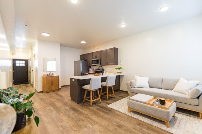 9677 N Buttercup Ln in Hayden, ID - Building Photo - Building Photo