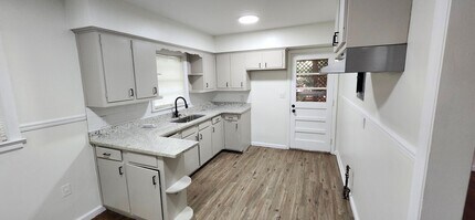 2752 Hawthorne Dr in Columbus, GA - Building Photo - Building Photo