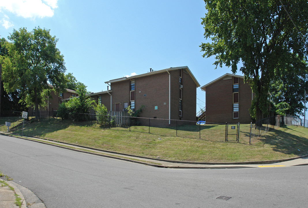 1100 12th Ave S in Nashville, TN - Building Photo