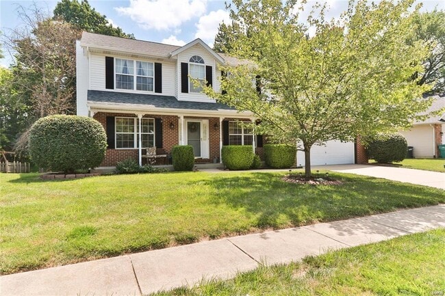 property at 1106 Illini Dr