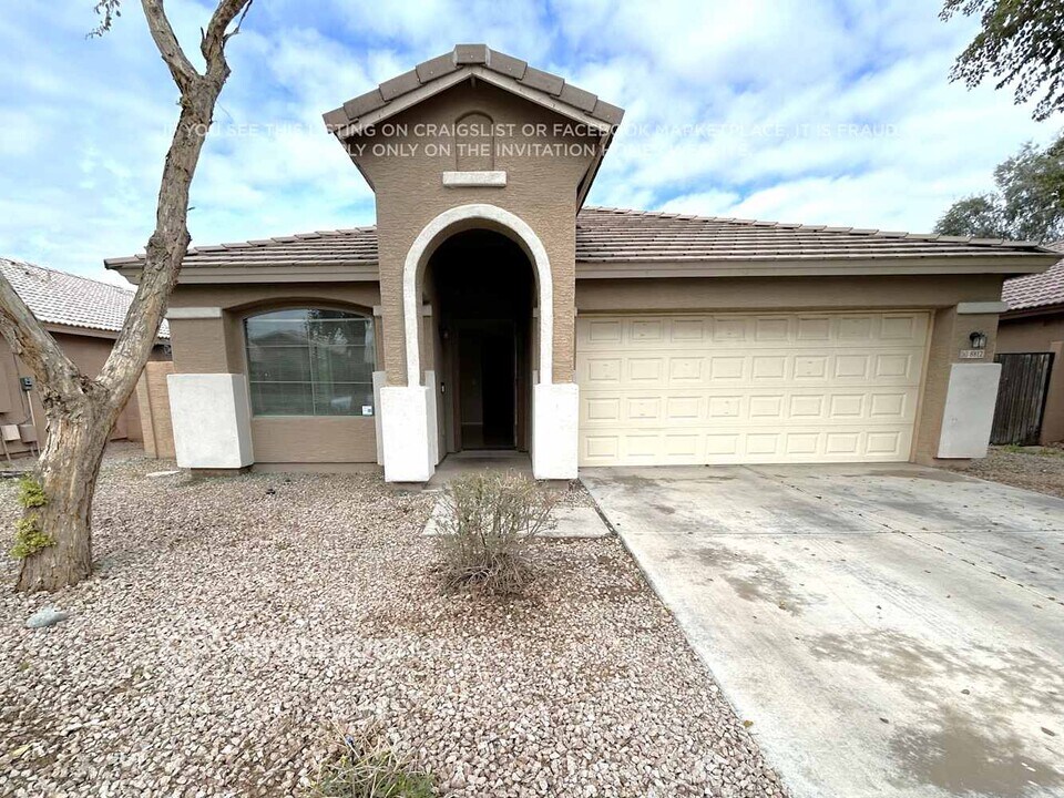 8812 W Hammond Ln in Tolleson, AZ - Building Photo