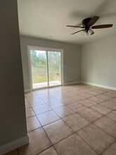 158 Koloiki Ln, Unit B in Bastrop, TX - Building Photo - Building Photo