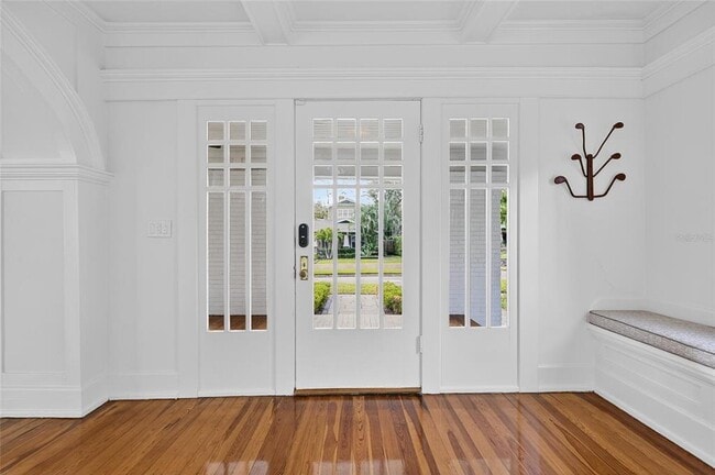 3003 W Harbor View Ave in Tampa, FL - Building Photo - Building Photo