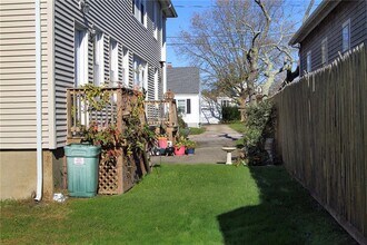 5 Pennacook St in Newport, RI - Building Photo - Building Photo