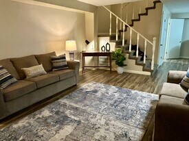 917 Davis Blvd in Sikeston, MO - Building Photo