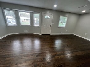5208 Harvard Ave in Raytown, MO - Building Photo - Building Photo