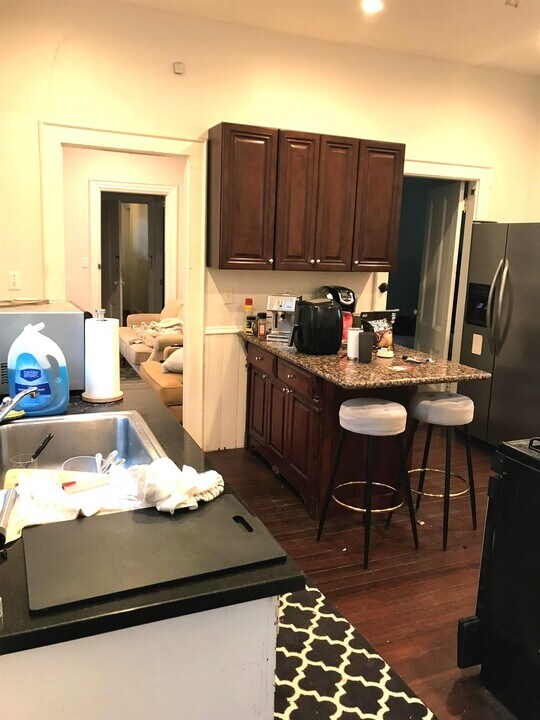 76 Curtis St, Unit 1 in Somerville, MA - Building Photo