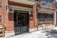 209 Meserole St in Brooklyn, NY - Building Photo - Building Photo