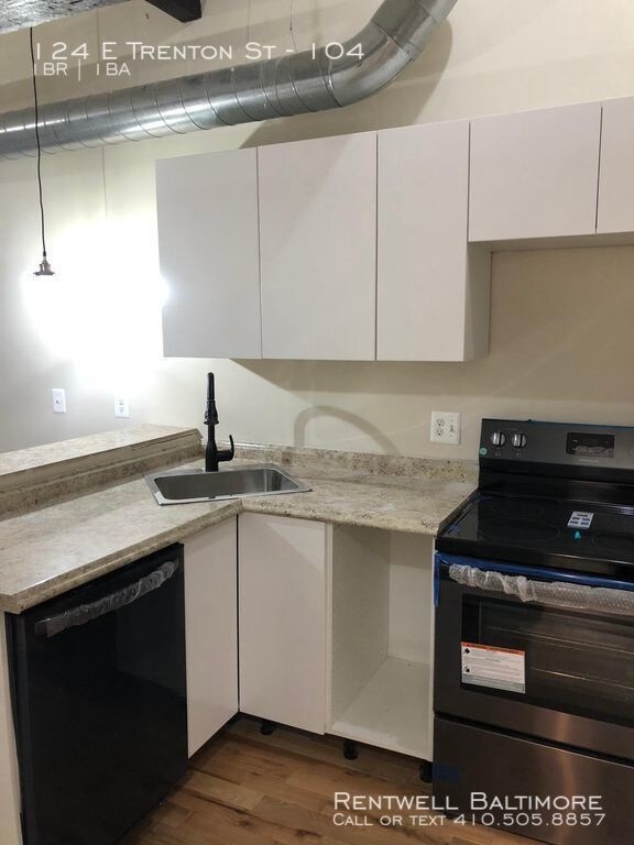124 E Trenton St-Unit -104 in Baltimore, MD - Building Photo - Building Photo