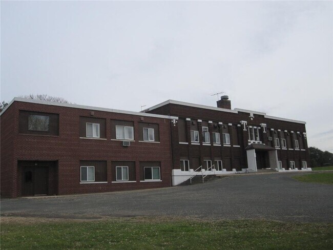 102 Bridge Ave in Star Prairie, WI - Building Photo - Building Photo