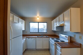 3355 Mirage Dr in Colorado Springs, CO - Building Photo - Building Photo