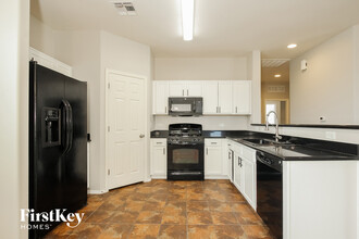 13963 N Stone Palisade Dr in Marana, AZ - Building Photo - Building Photo