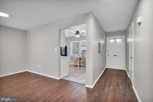 915 Silver Ct in Hamilton Township, NJ - Building Photo - Building Photo