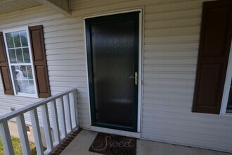 1715 Rainbow Dr in Greensboro, NC - Building Photo - Building Photo