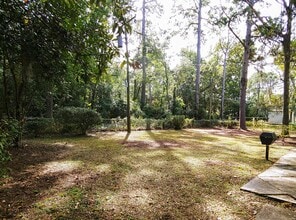 323 Willow Rd in Savannah, GA - Building Photo - Building Photo