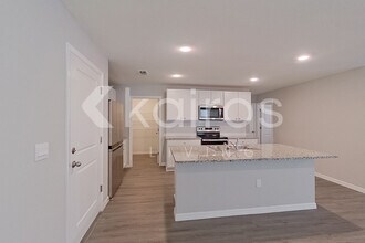 8608 SW 43rd Ter in Ocala, FL - Building Photo - Building Photo