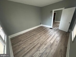408 Burlington Ave in Delanco, NJ - Building Photo - Building Photo