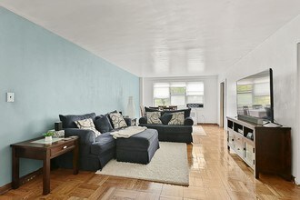 3935 Blackstone Ave-Unit -1-A in Bronx, NY - Building Photo - Building Photo