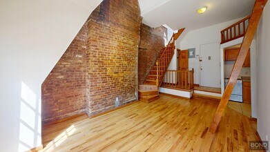 317 W 107th St in New York, NY - Building Photo - Building Photo